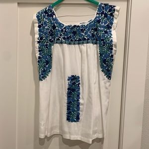 J.Marie embroidered top size M